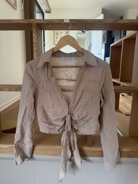 Petal & Pup Beige Tie-Front Collared Crop Shirt